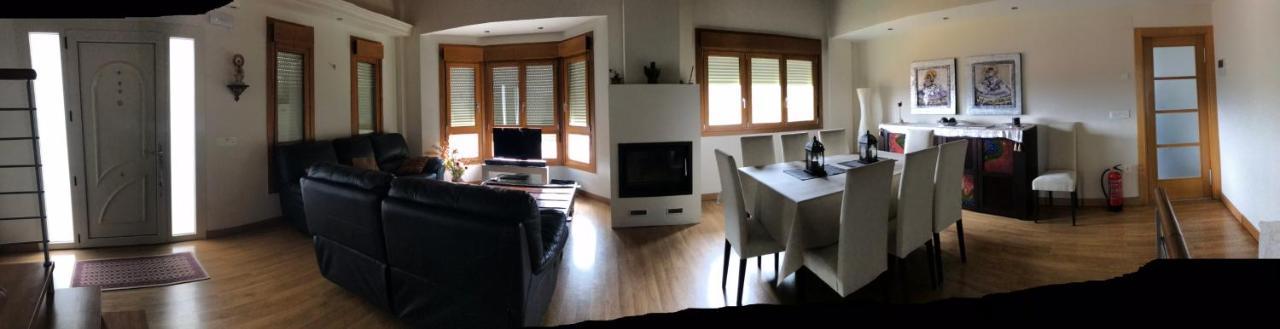 Apartamentos Cangas Relax En Grupo กังกัส เด โอนิส ภายนอก รูปภาพ